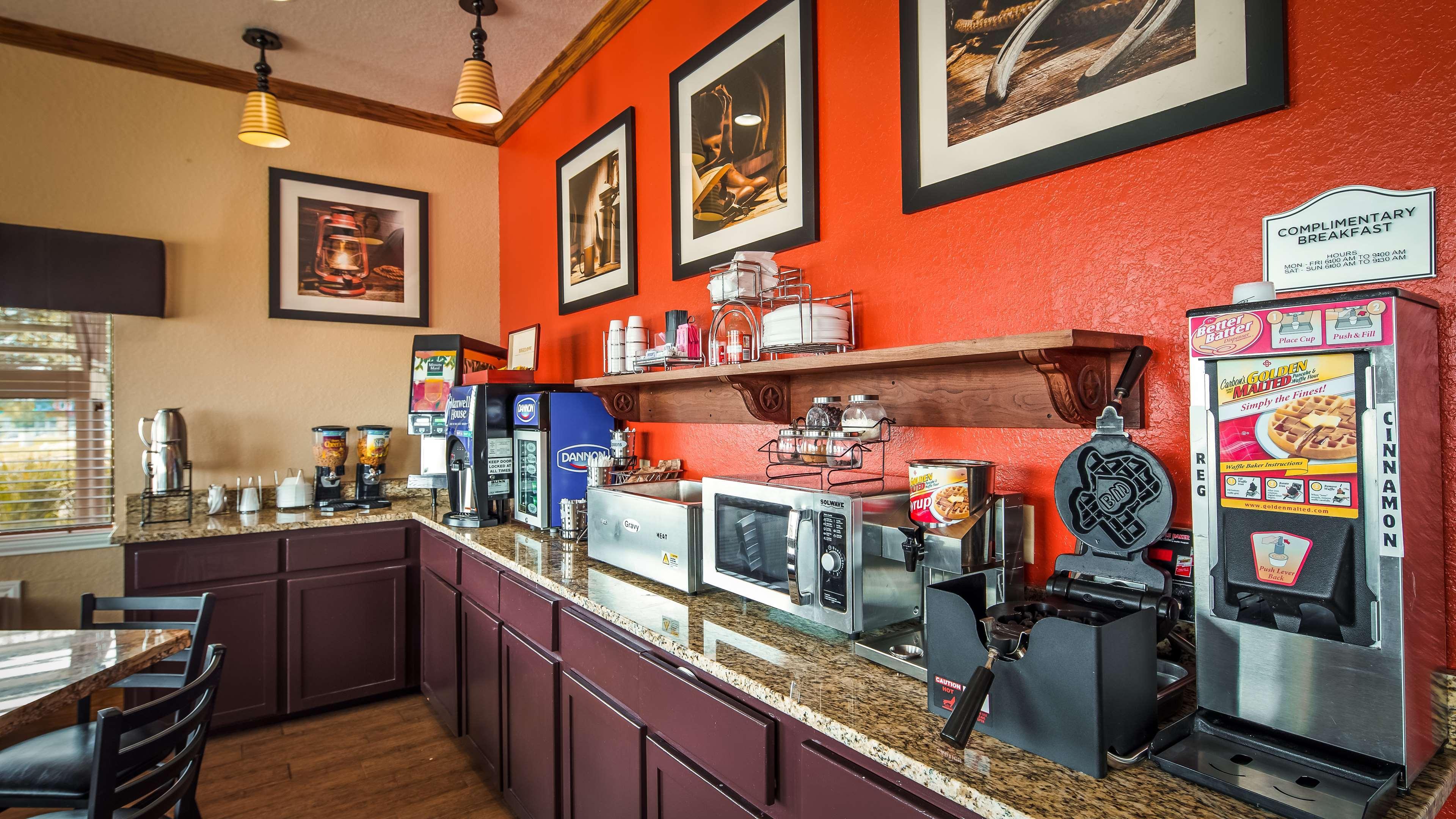 Surestay Hotel By Best Western Floresville Eksteriør bilde