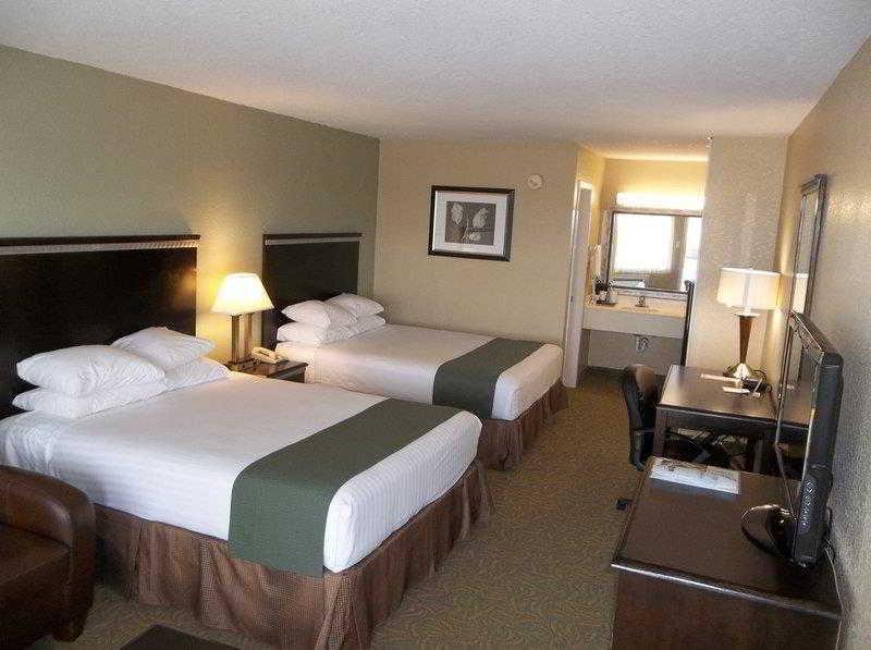 Surestay Hotel By Best Western Floresville Eksteriør bilde